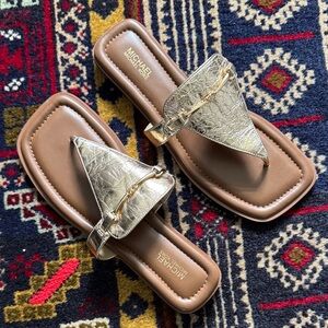 Michael Kors Gold and Brown Leather Square-Toe Thong Sandals